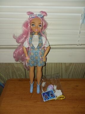 Barbie Doll Barbie Dream Besties Daisy Doll